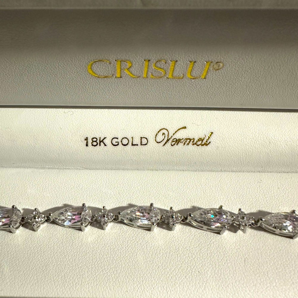 Like new, in case, faux diamond tennis bracelet 18k vermeil